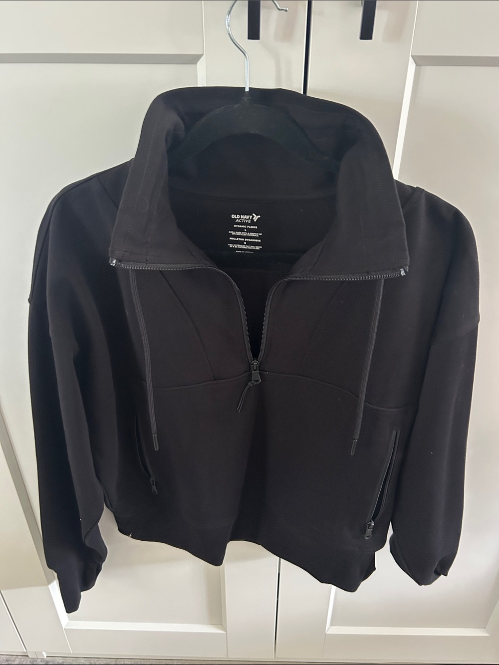 Old Navy lady’s Black Quarter-Zip Performance Pullover Jacket - Picture 1 of 2